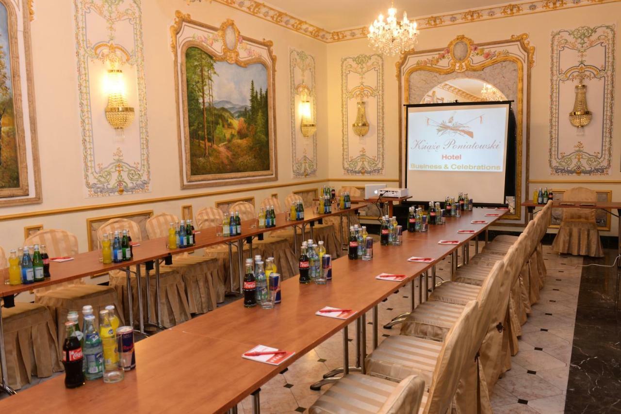 Hotel Ksiaze Poniatowski Lesznowola  Esterno foto
